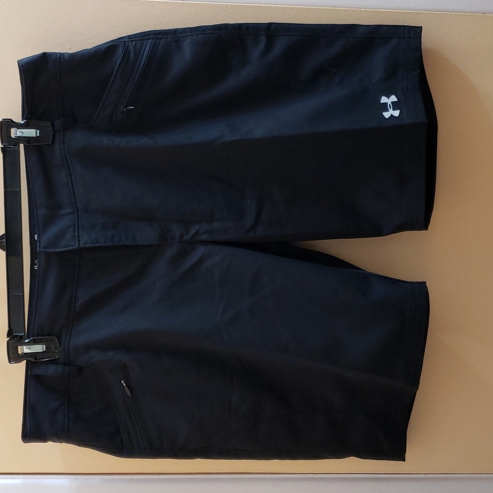 Under Armour Heat Gear Fitted Shorts